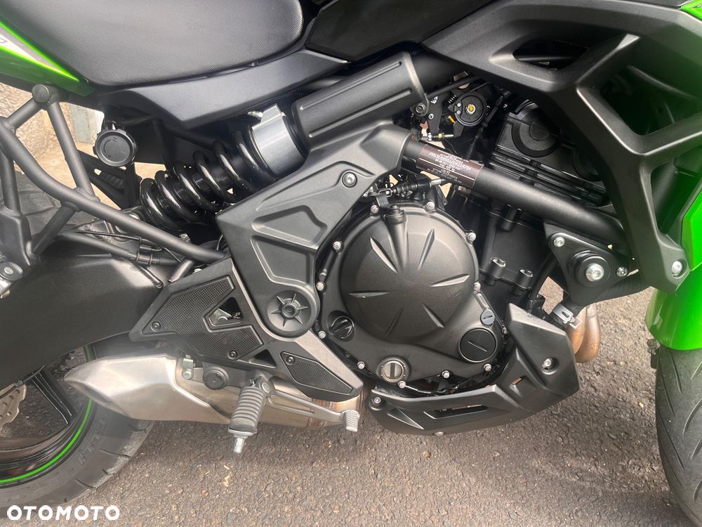 Kawasaki Versys 650 - 12
