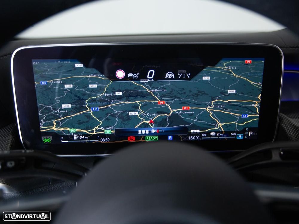 Mercedes-Benz GLC 300 e 4Matic - 30