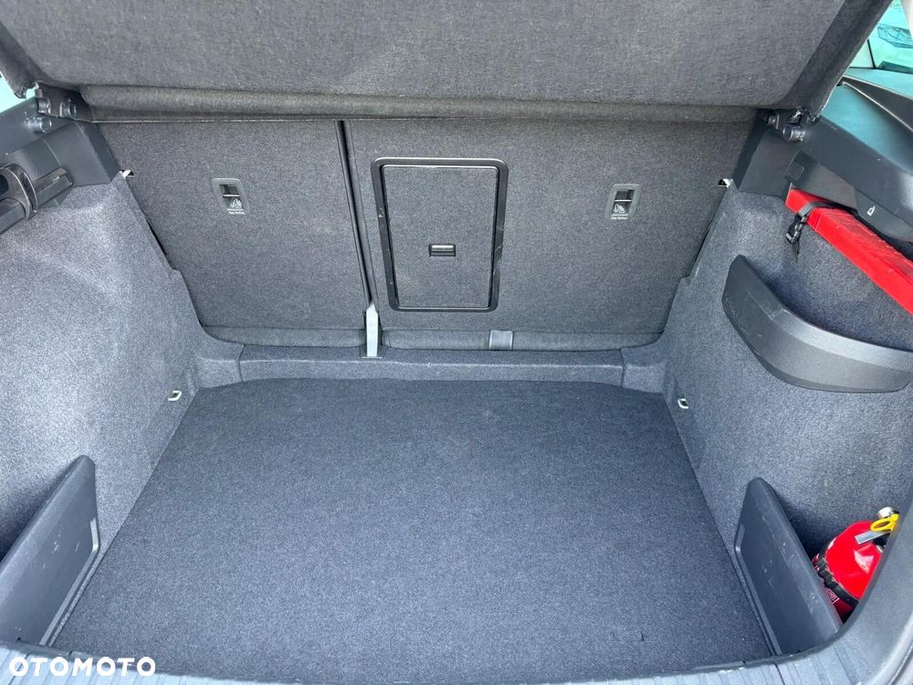 Skoda Karoq - 27