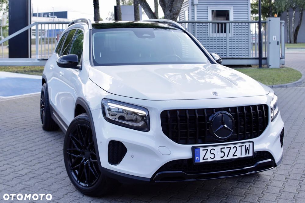 Mercedes-Benz GLB 200 7G-DCT - 2