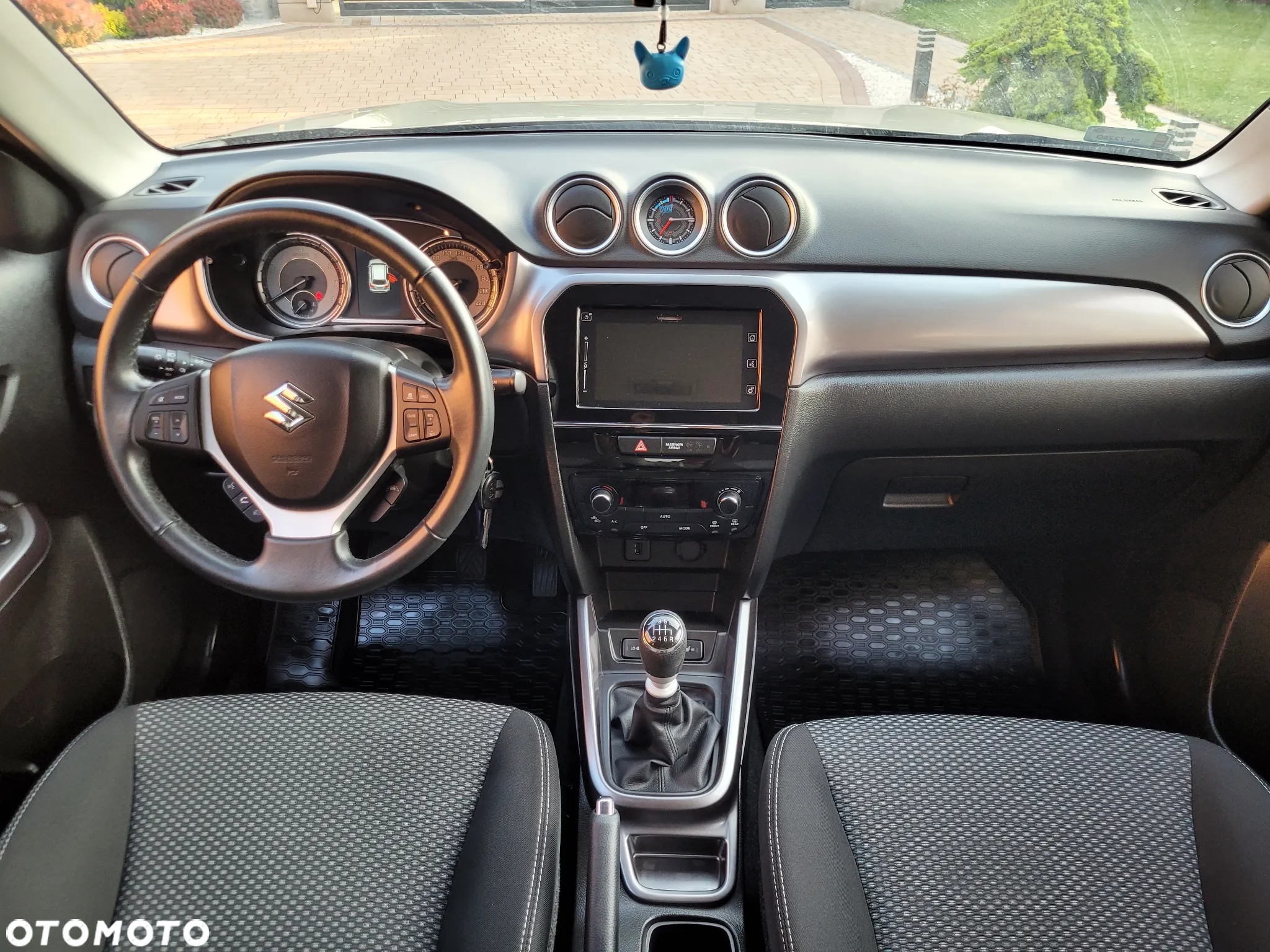 Suzuki Vitara 1.4 Boosterjet SHVS Premium 2WD - 17