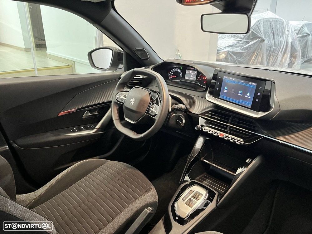 Peugeot 2008 1.5 BlueHDi Active Pack EAT8 - 22