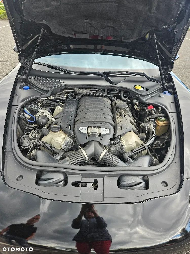 Porsche Panamera GTS - 23