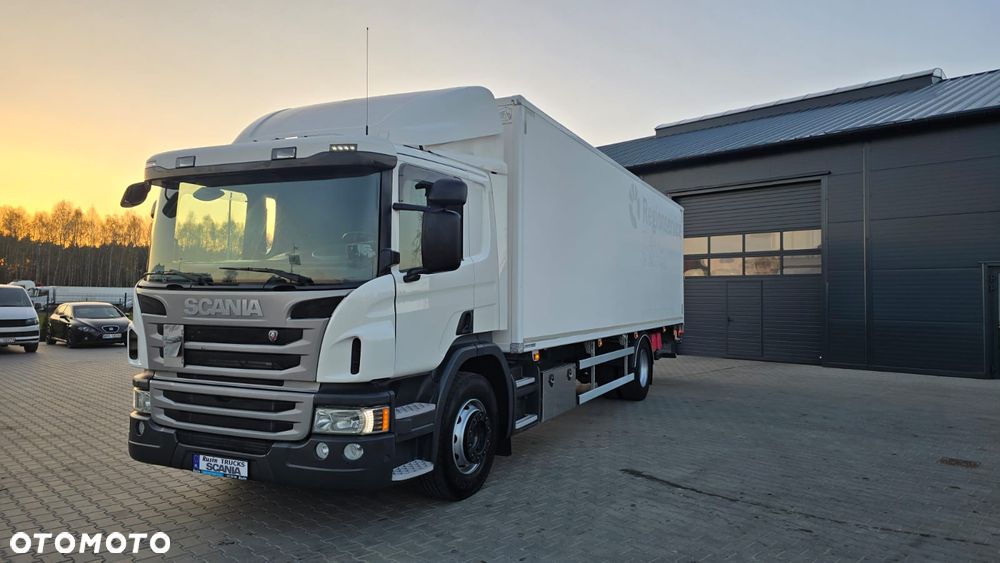 Scania P320 Euro 6 21 palet kontener super stan niski przebieg! kurierka rama do zabudowy laweta - 3