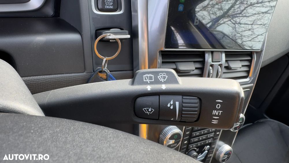 Volvo XC 60 D4 VEA Start-Stop Momentum - 19