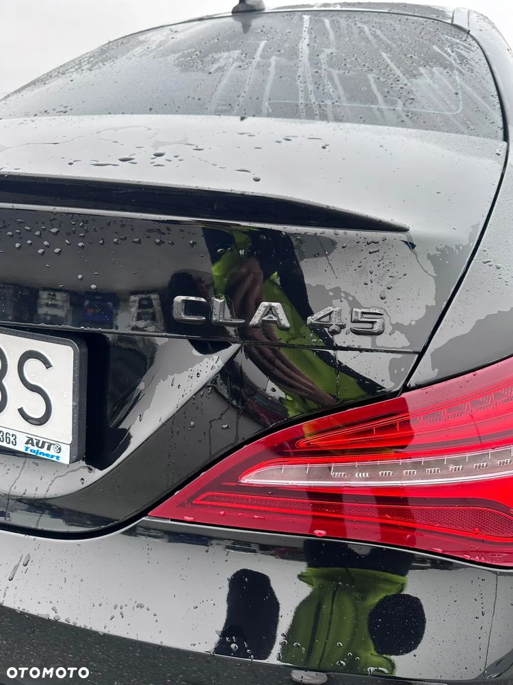 Mercedes-Benz CLA AMG 45 4Matic AMG Speedshift 7G-DCT Yellow Night Edition - 11