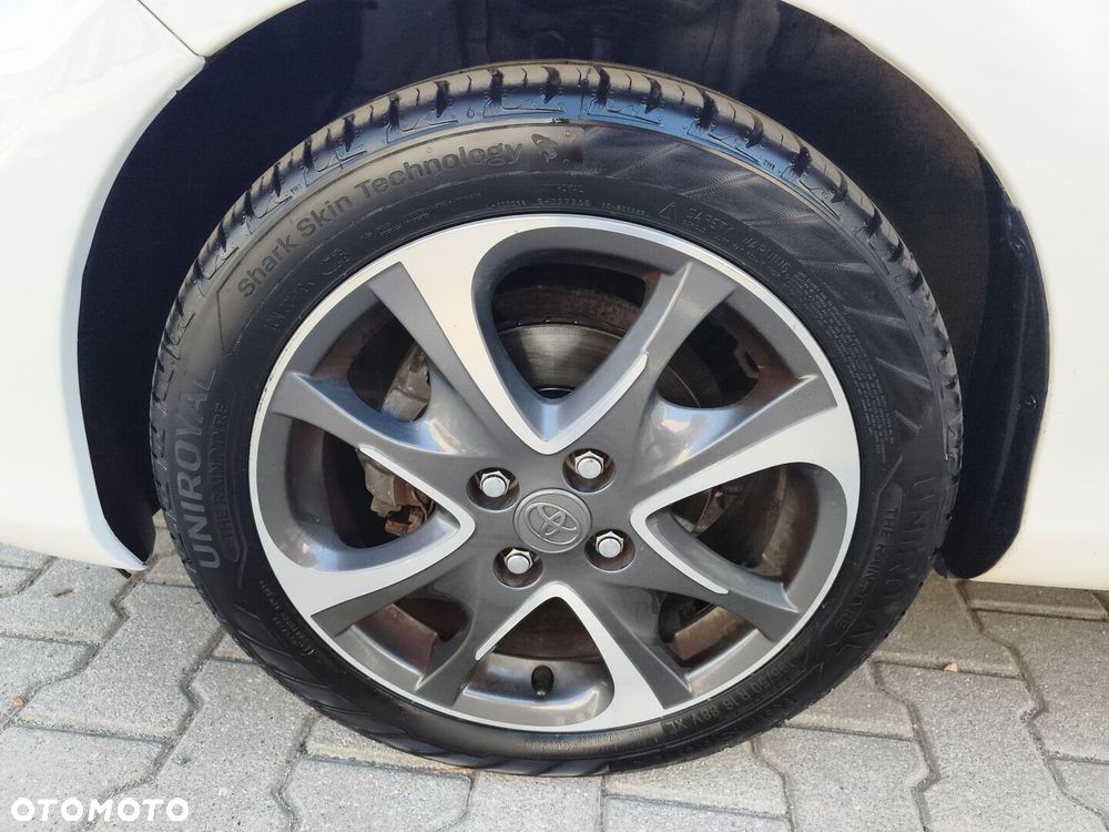 Toyota Yaris 2013