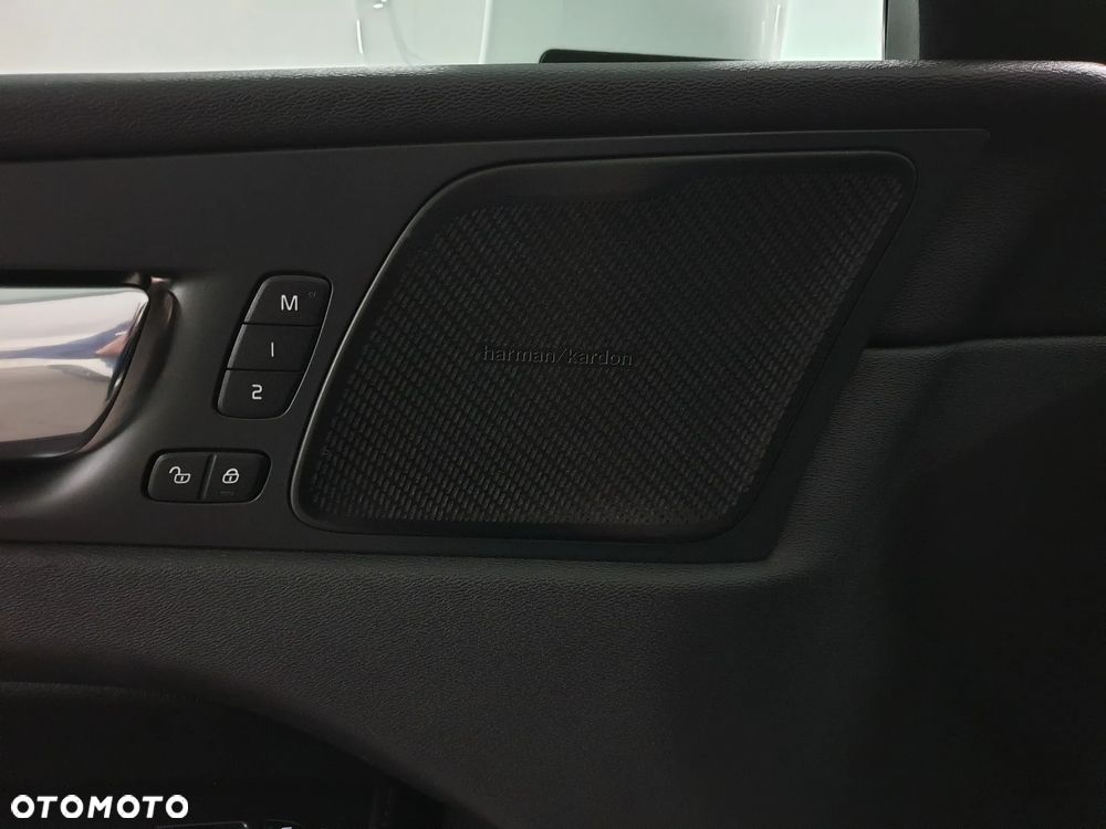 Volvo XC 60 D4 SCR Inscription - 28