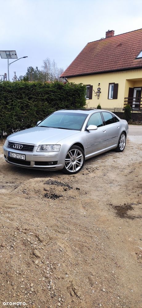 Audi A8 - 2