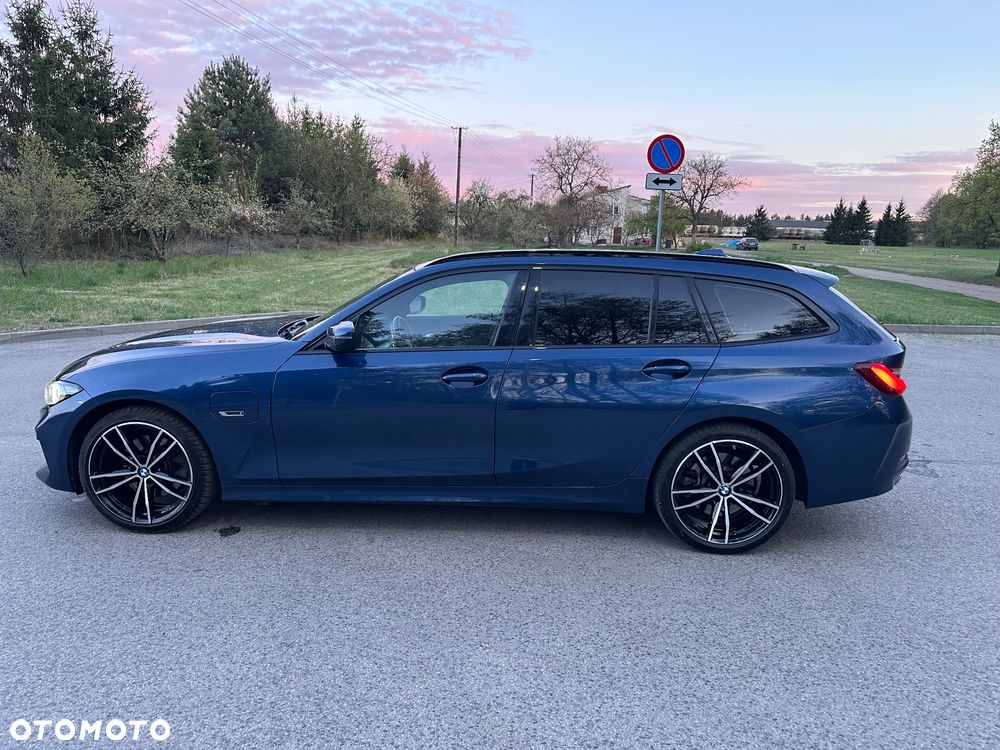 BMW Seria 3 320e M Sport - 15
