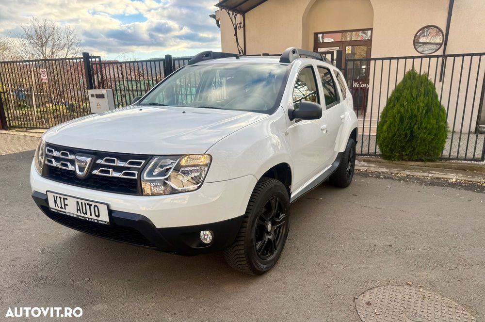 Dacia Duster 1.6 SCe Essential - 25