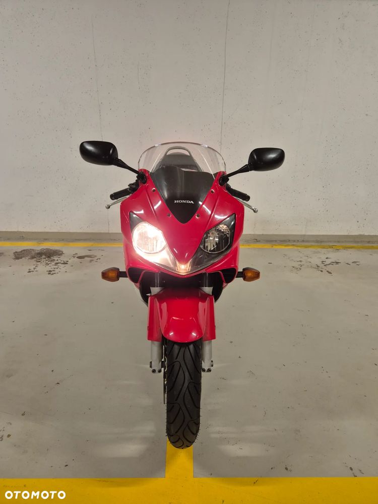 Honda CBR - 6