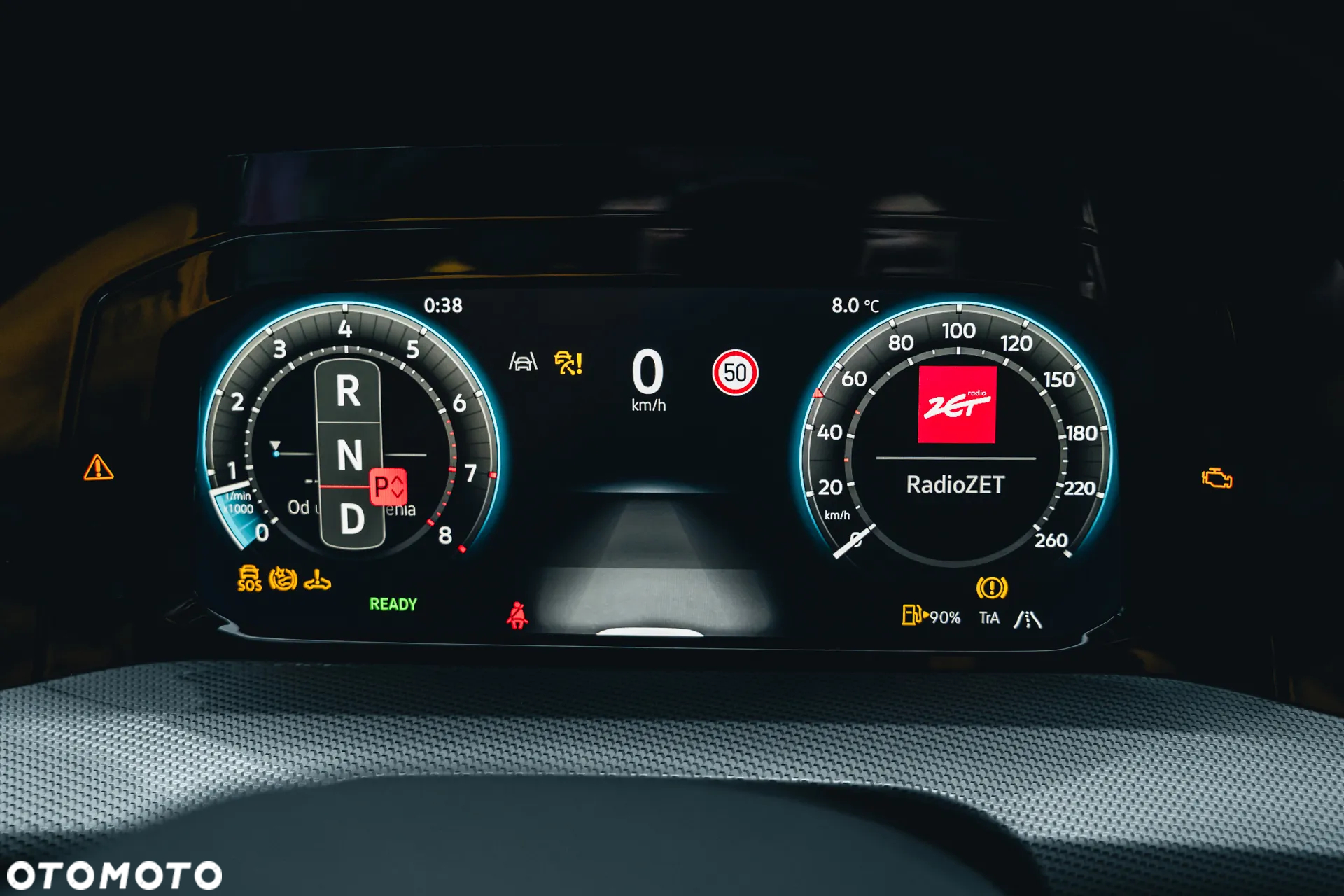 Volkswagen Golf - 16