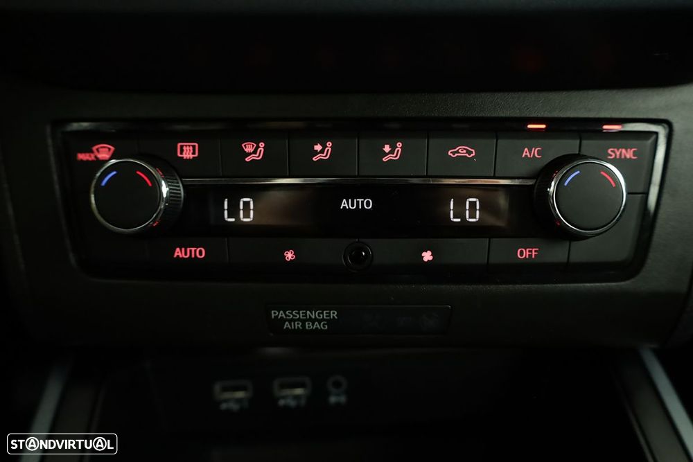 SEAT Arona 1.0 TSI Style DSG - 11