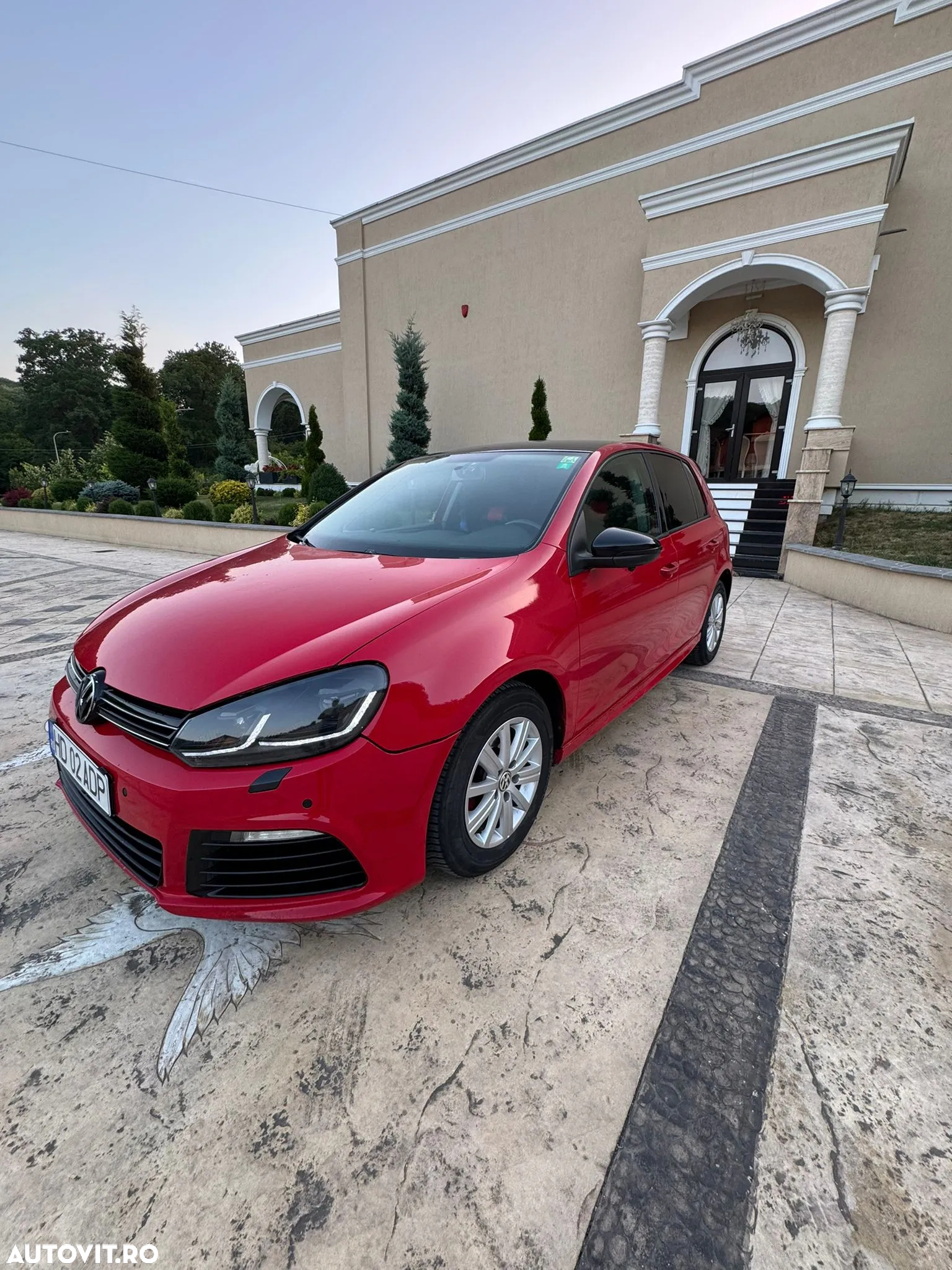 Volkswagen Golf 2.0 TDI Highline - 8