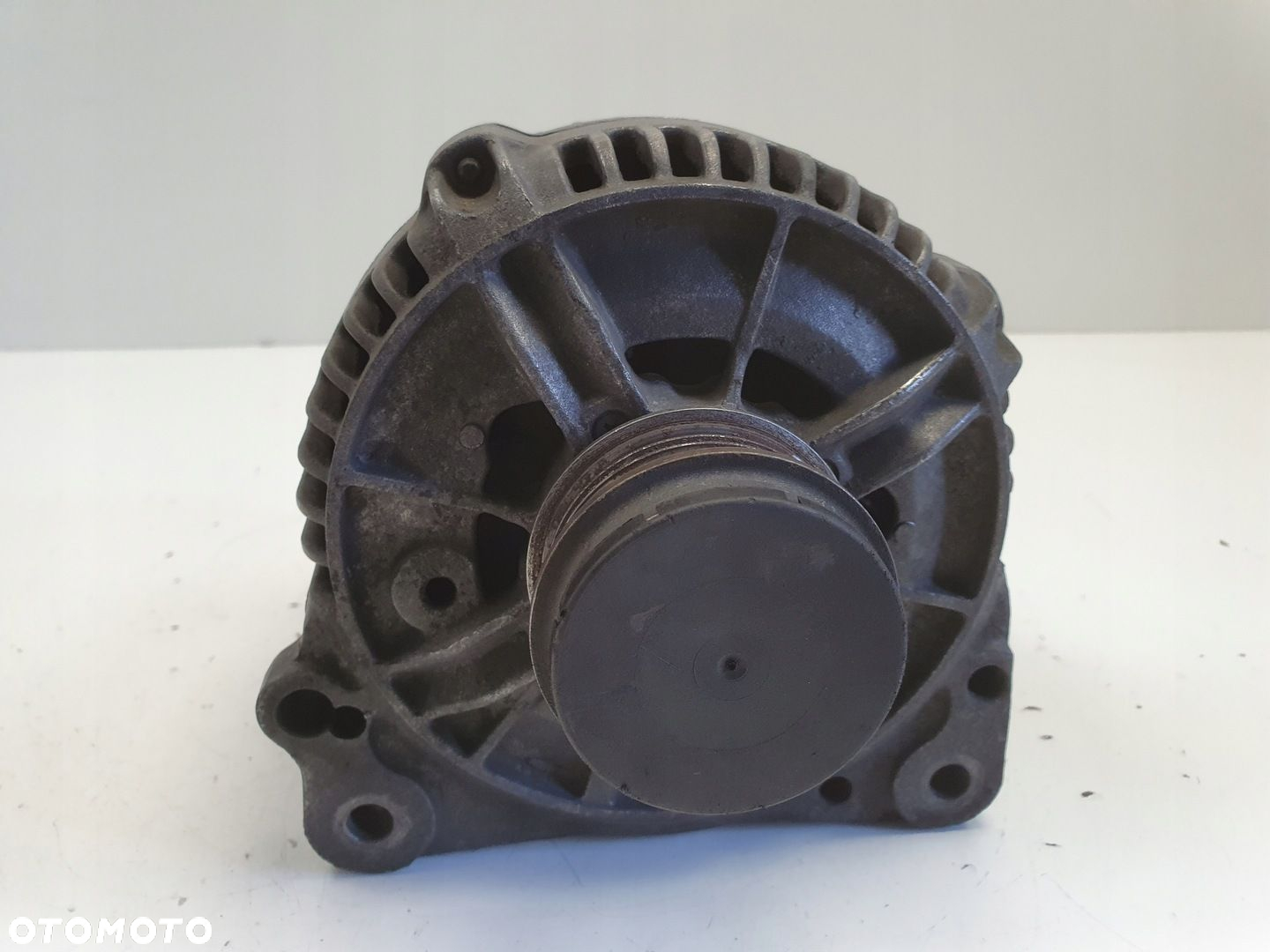Audi A4 B5 1.9 TDI ALTERNATOR 0123515003 028903028 120A - 3