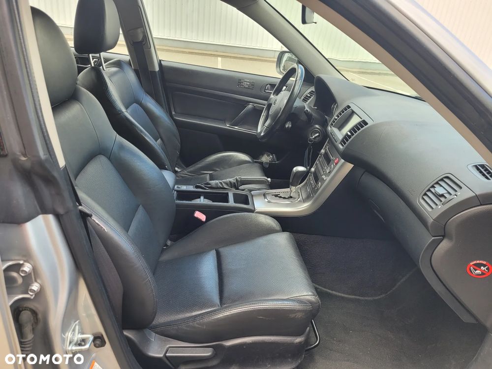 Subaru Legacy 2.5i Comfort AT - 9