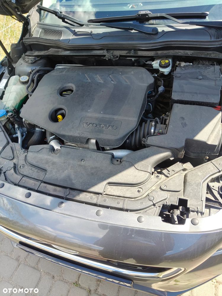 Volvo V40 D2 Kinetic - 13