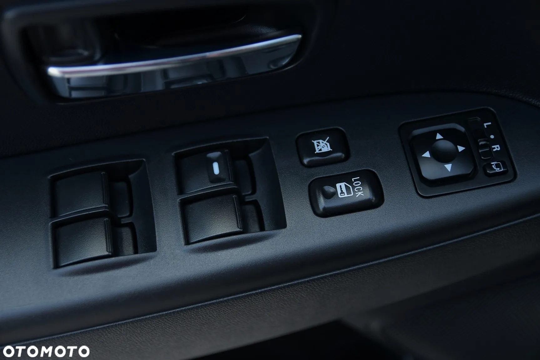 Mitsubishi ASX 1.6 Invite Navi - 36