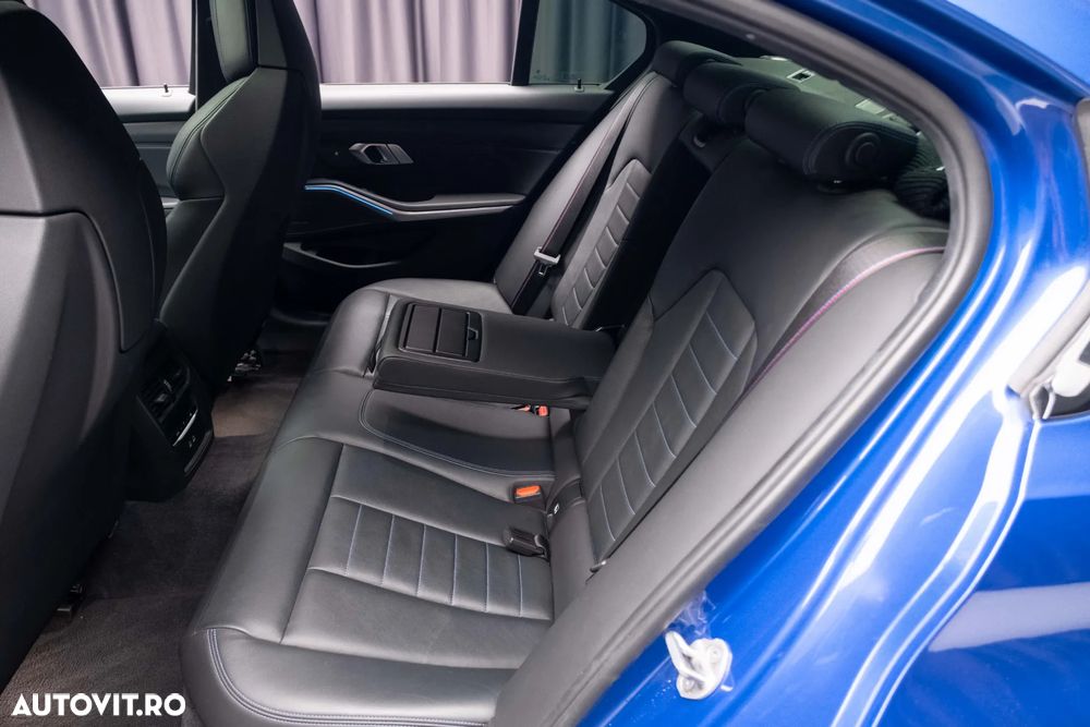 BMW Seria 3 330e xDrive AT PHEV - 21