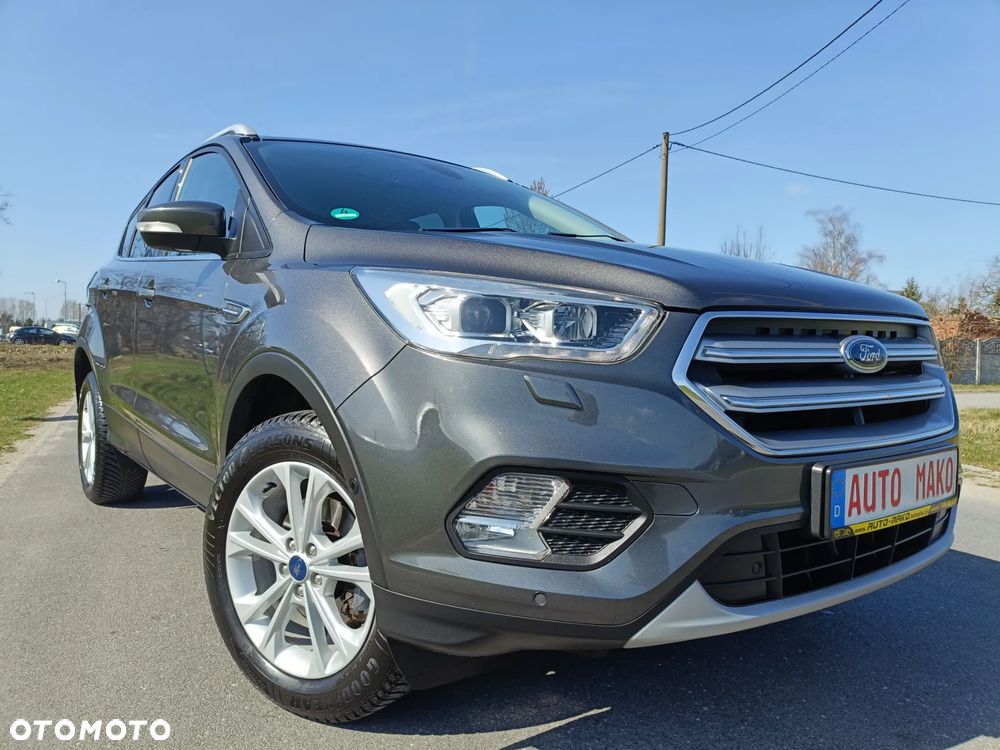 Ford Kuga 1.5 EcoBoost 2x4 Titanium - 36