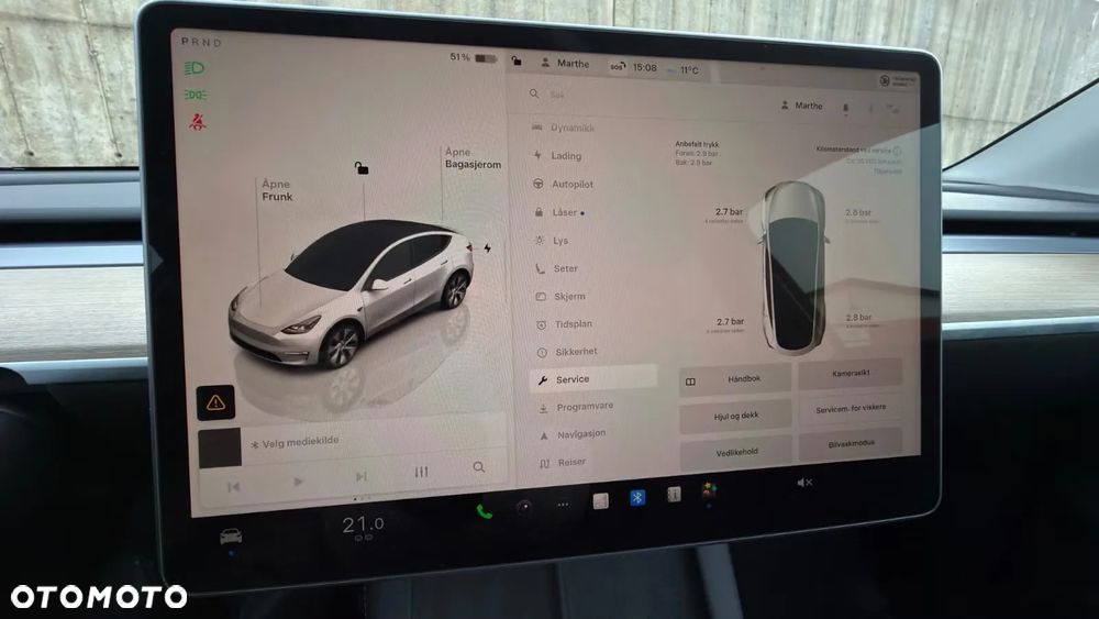 Tesla Model Y Long Range Dual Motor AWD - 16