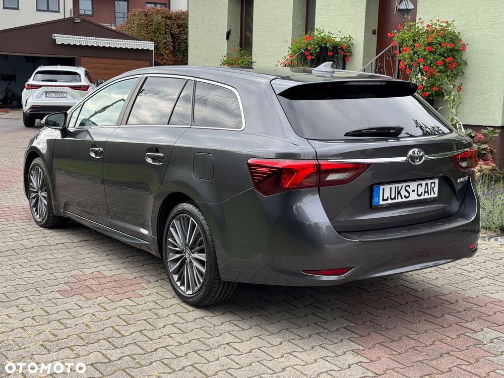 Toyota Avensis Touring Sports 1.8 Edition S+ - 5