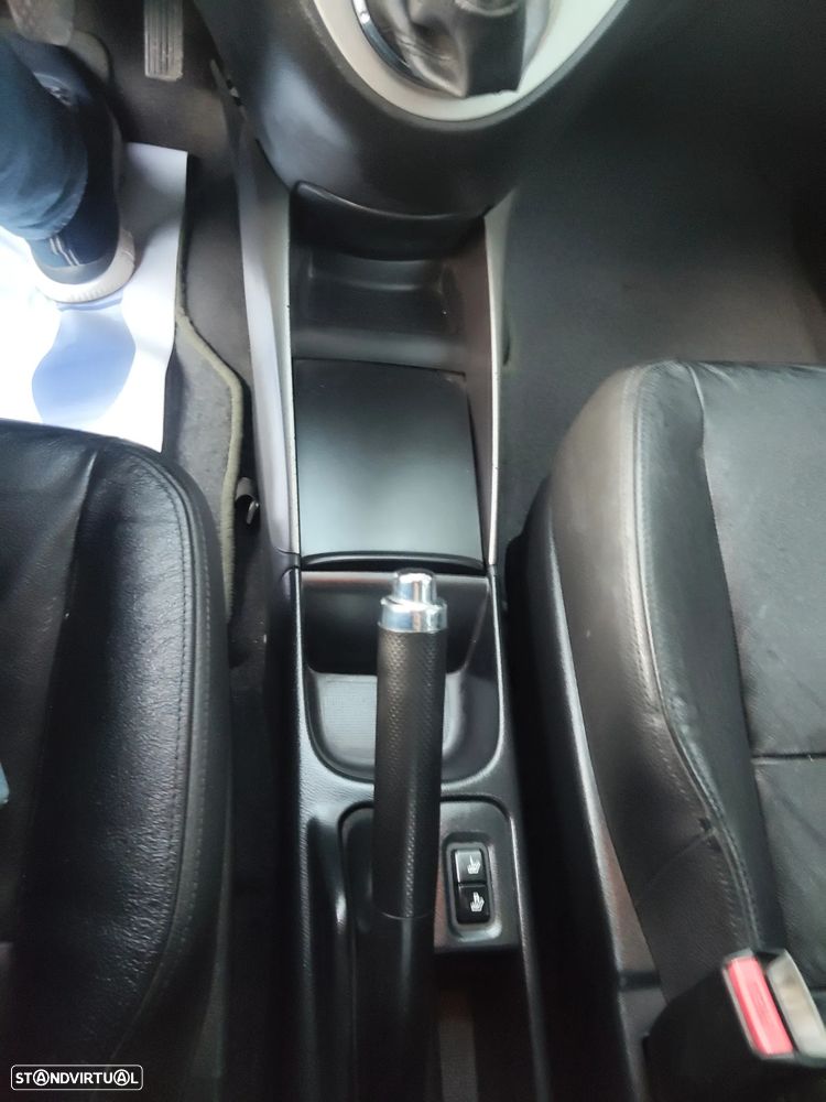 Honda Civic 1.6 ES Exclusive - 15