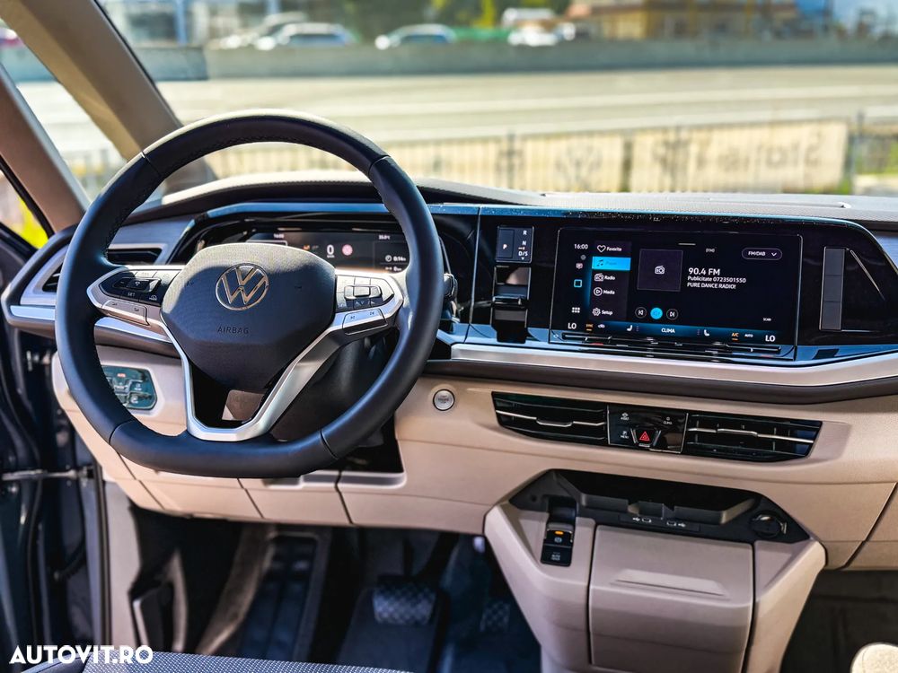 Volkswagen Multivan - 19