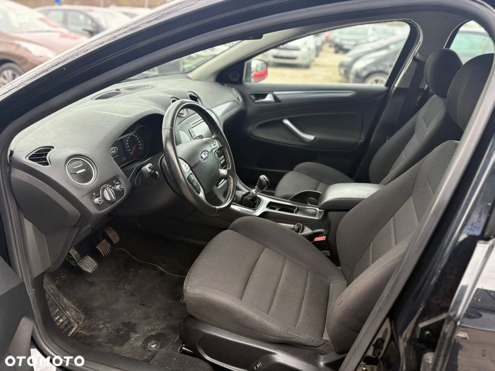 Ford Mondeo SW 1.6 TDCi Ambiente - 15