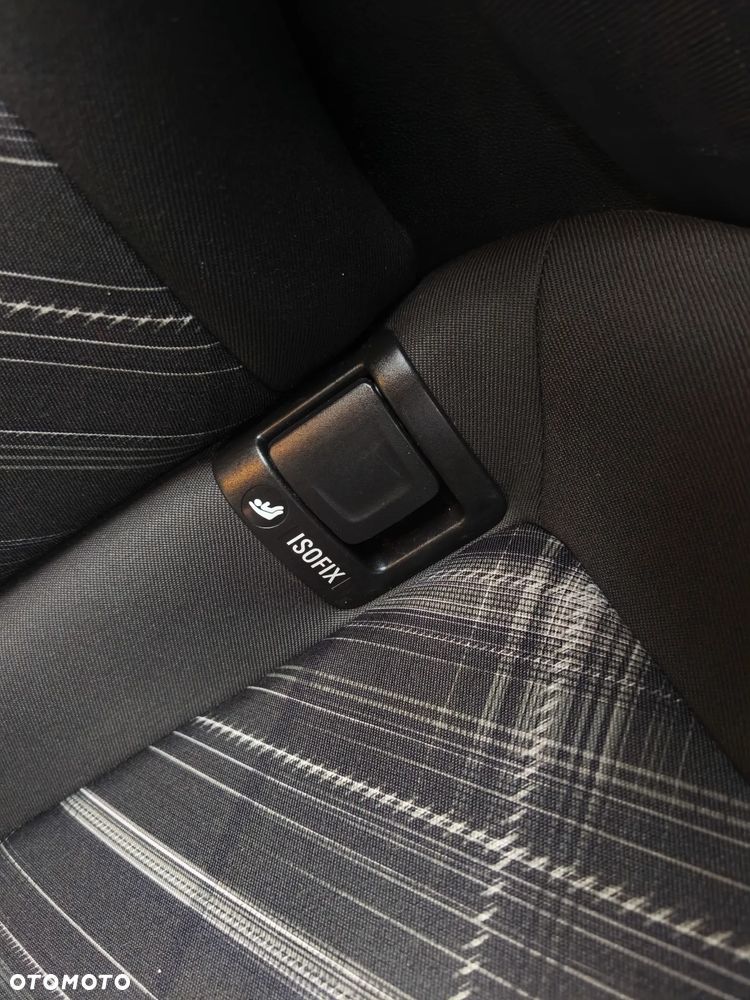 Opel Corsa 1.2 Cosmo - 18