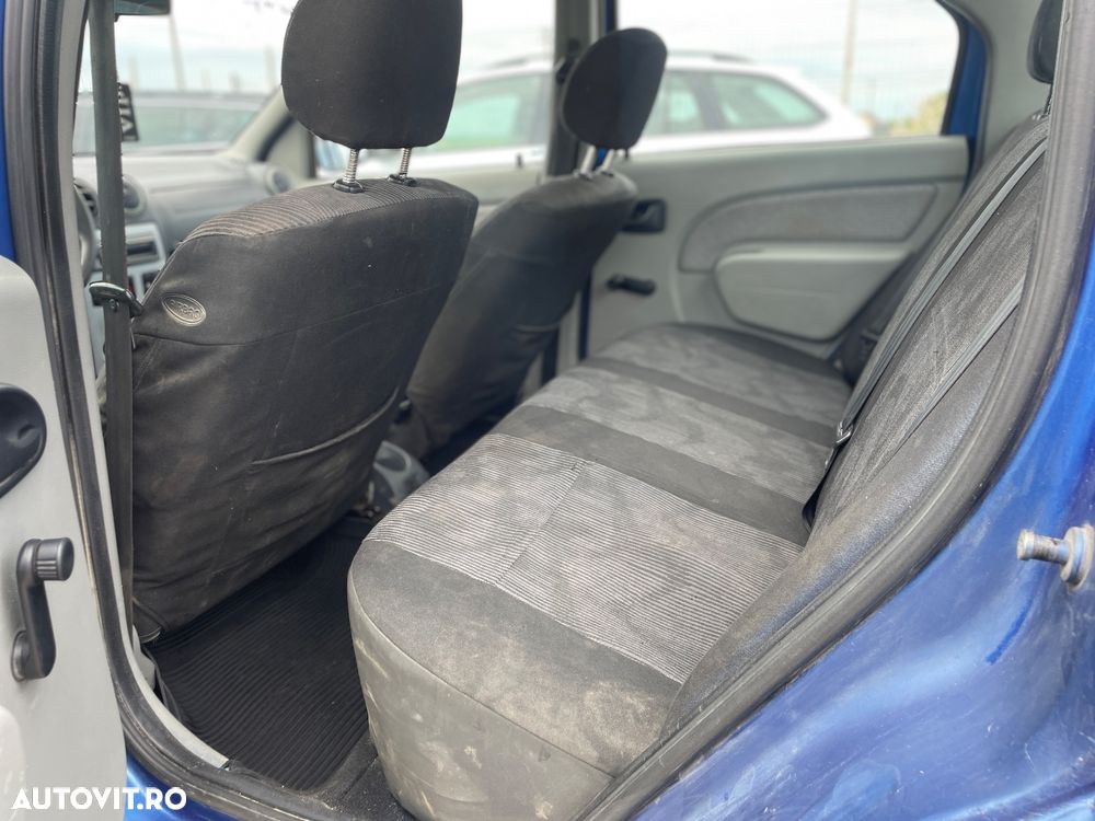 Dacia Logan Express 1.4 MPI - 9