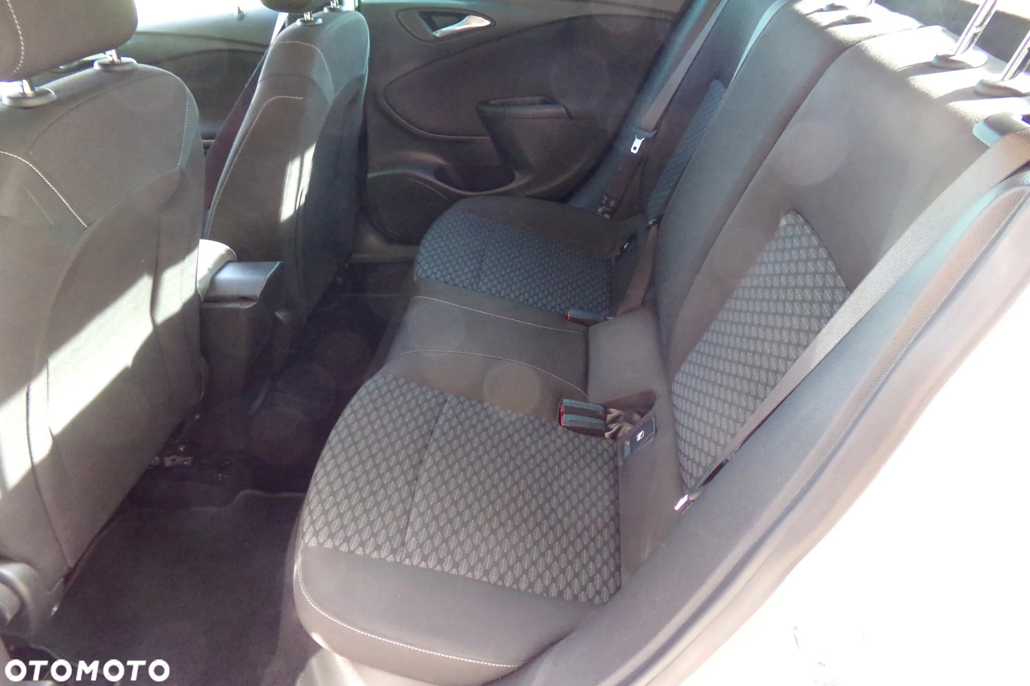 Opel Astra V 1.5 CDTI Ultimate S&S - 15