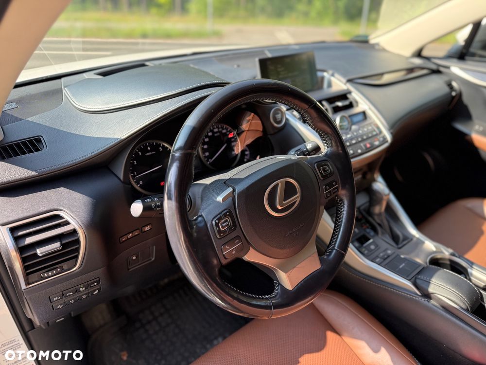 Lexus NX 200t Prestige AWD - 17
