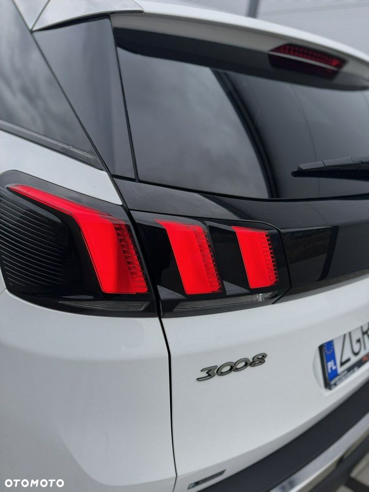 Peugeot 3008 - 17