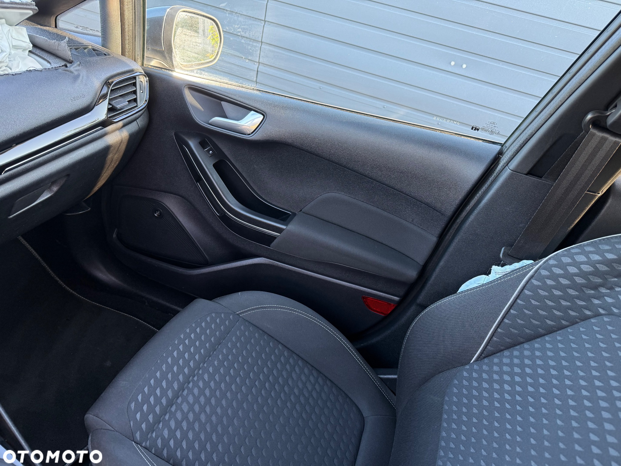 Ford Fiesta - 17
