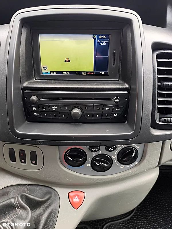 Renault Trafic - 13