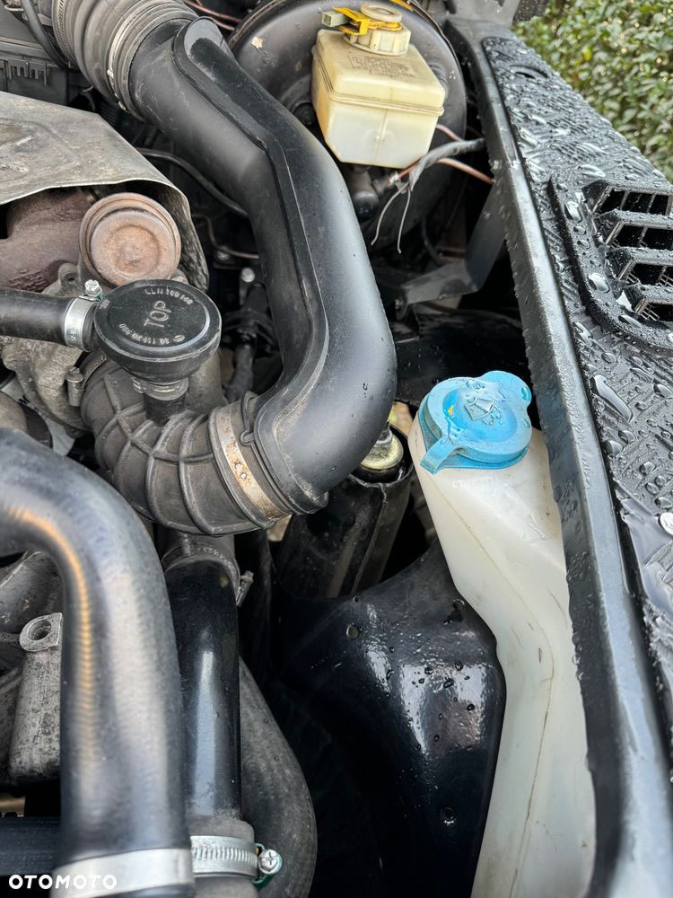 Land Rover Defender 2.5 TDI doublecab - 10