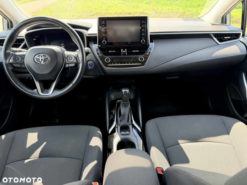 Toyota Corolla 1.8 Hybrid Selection - 18