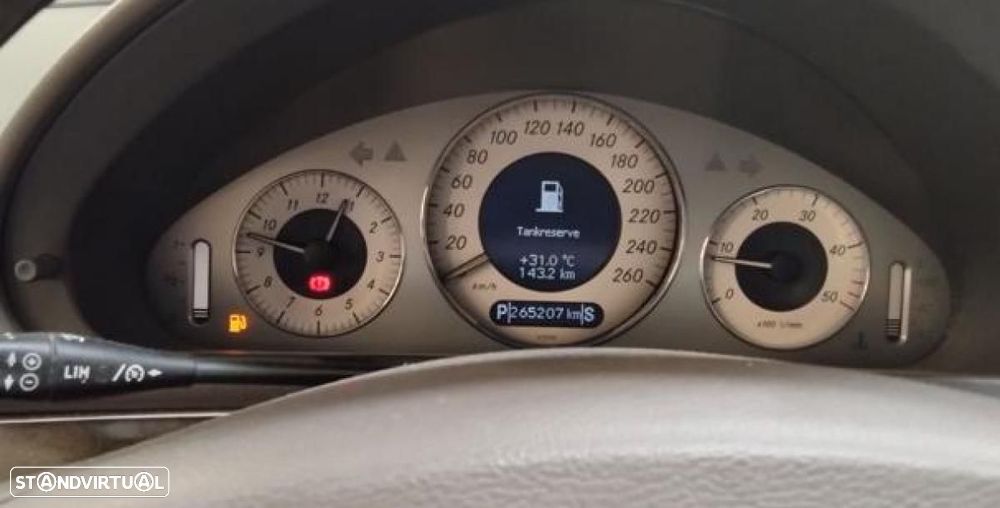 Mercedes-Benz E 220 - 5