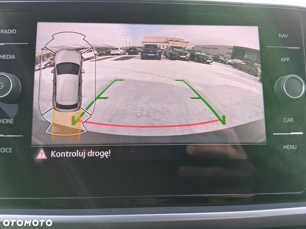 Volkswagen T-Roc 1.5 TSI Life Plus DSG - 26