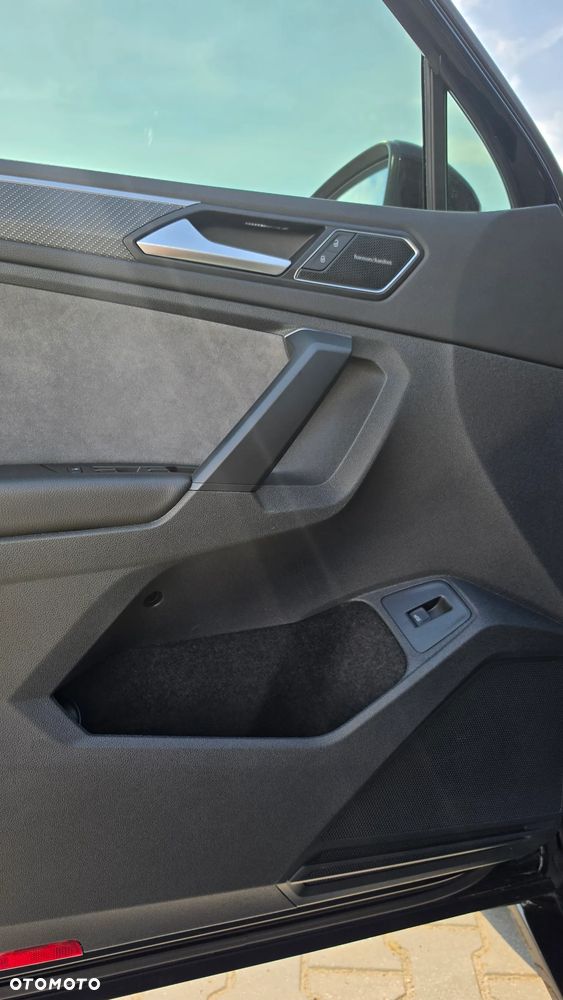 Volkswagen Tiguan - 22