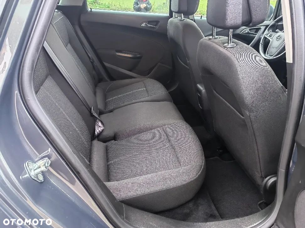 Opel Astra 1.4 Turbo Sports Tourer - 13