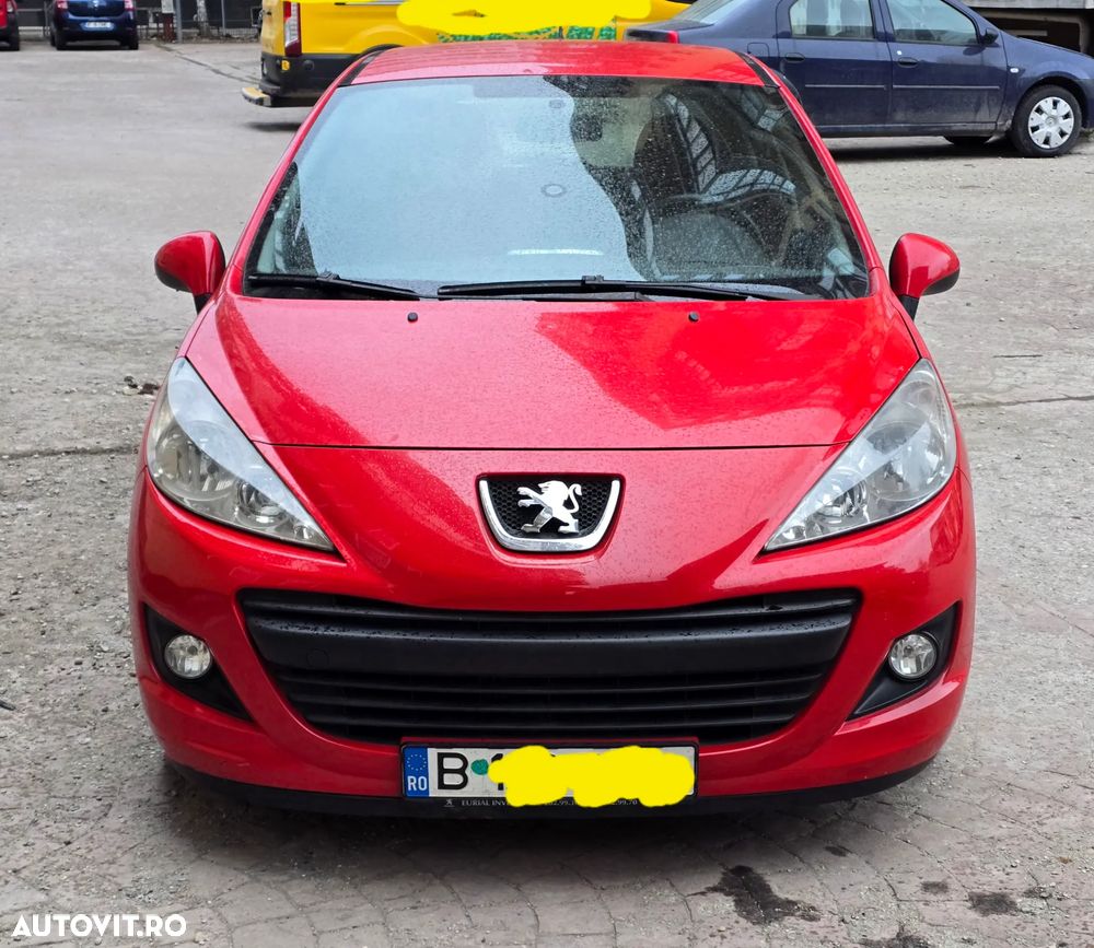 Peugeot 207 1.4 HDI Trendy - 14
