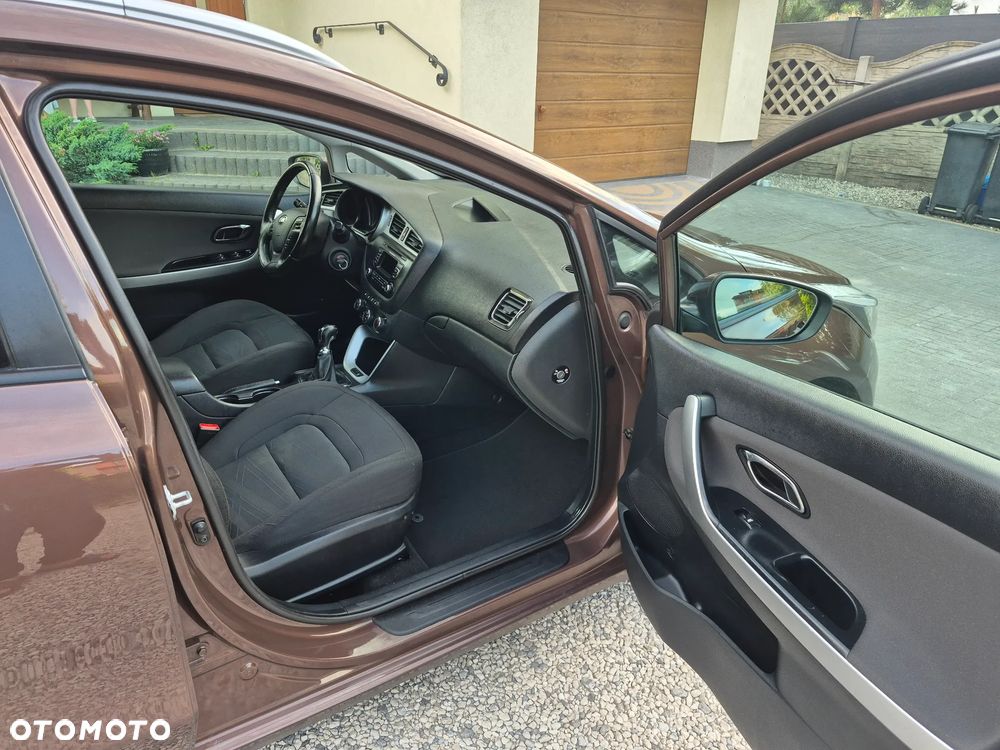 Kia Ceed 1.6 GDI Spirit - 6