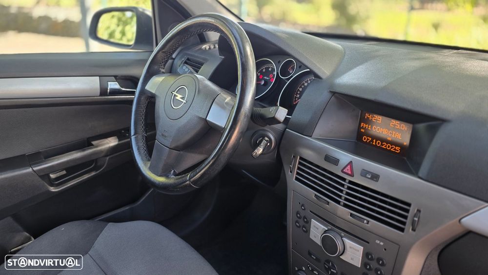 Opel Astra 1.4 Enjoy - 16