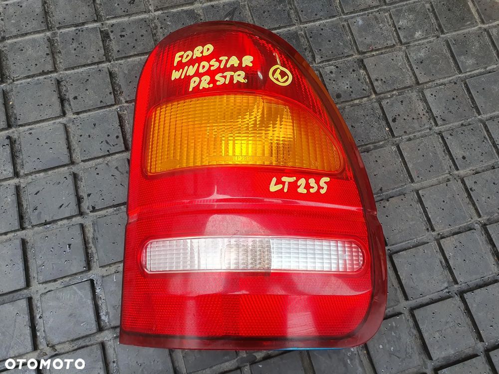 LAMPA TYL TYLNA PRAWA  FORD WINDSTAR  F58B13440A - 1
