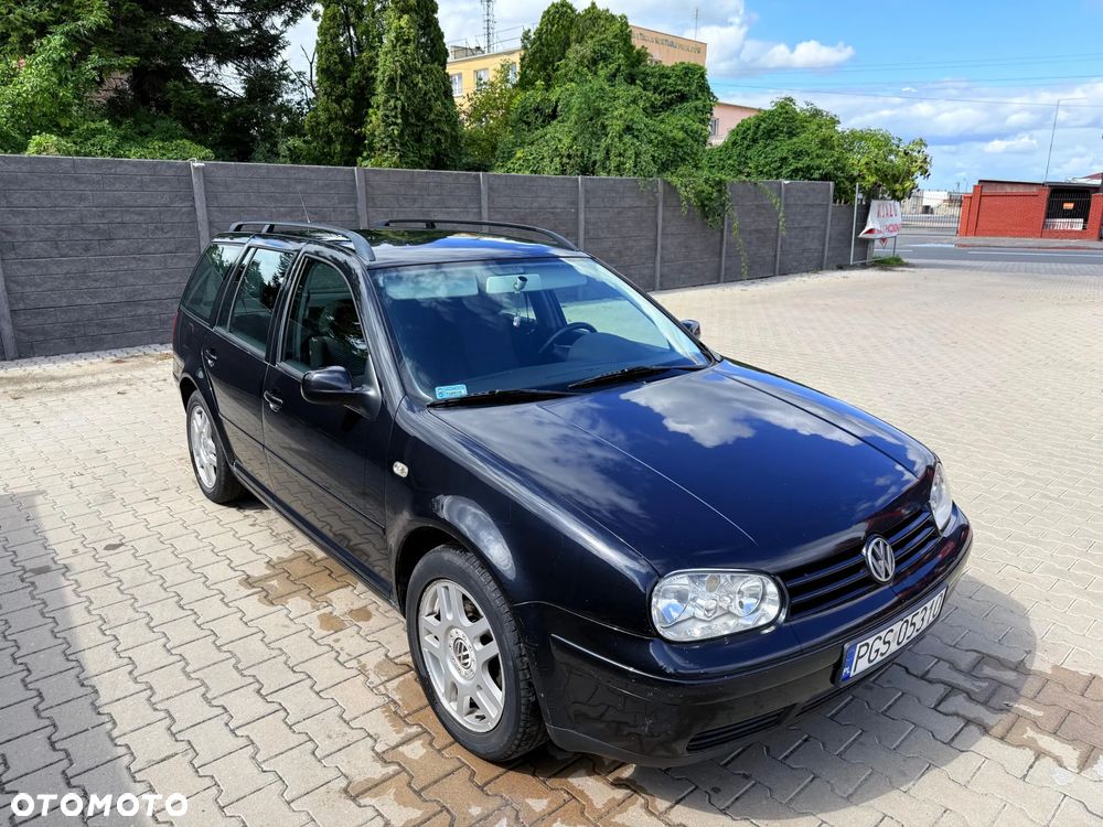 Volkswagen Golf Variant - 1