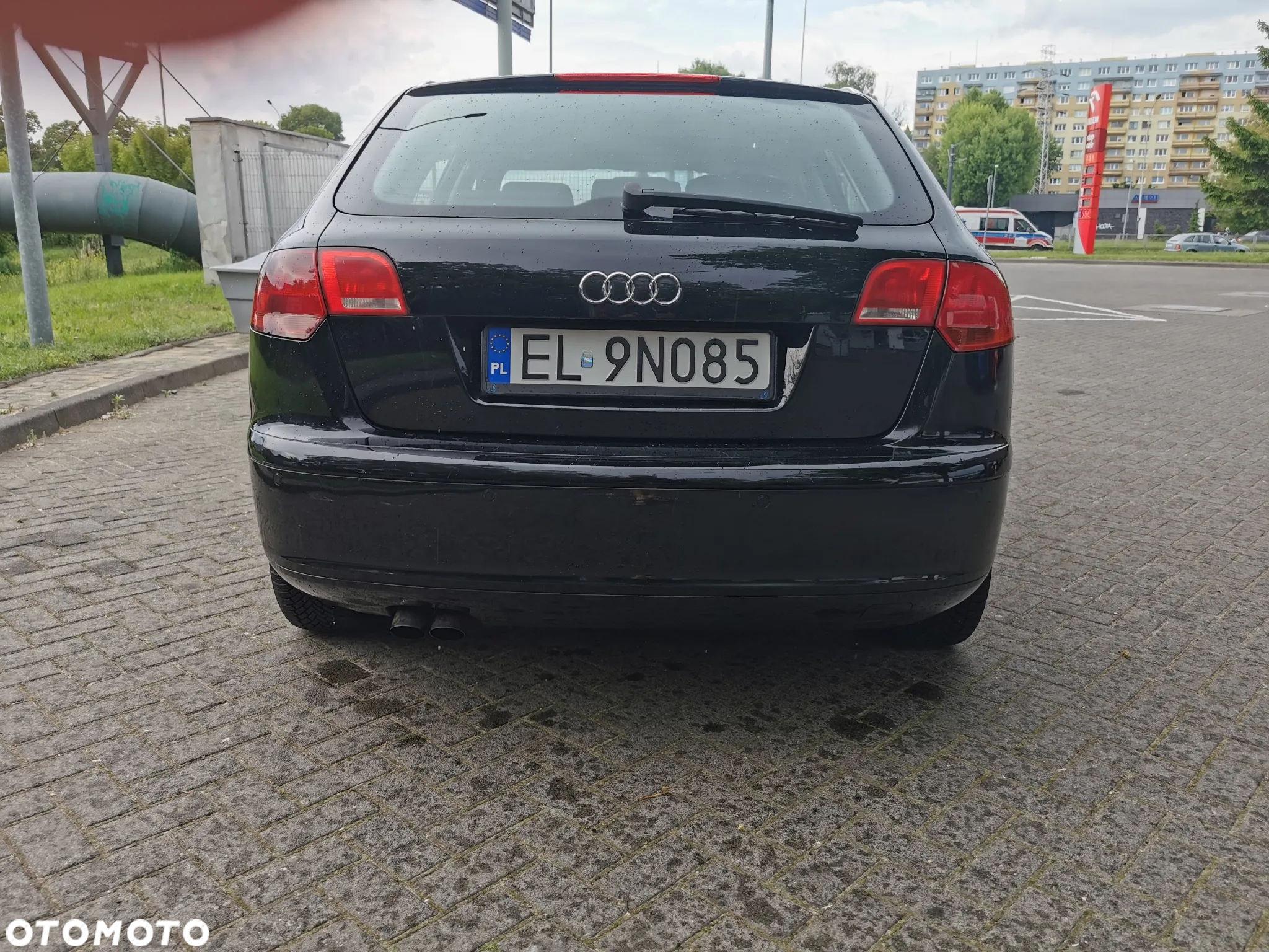 Audi A3 1.9 TDI Sportback DPF S tronic Ambiente - 3