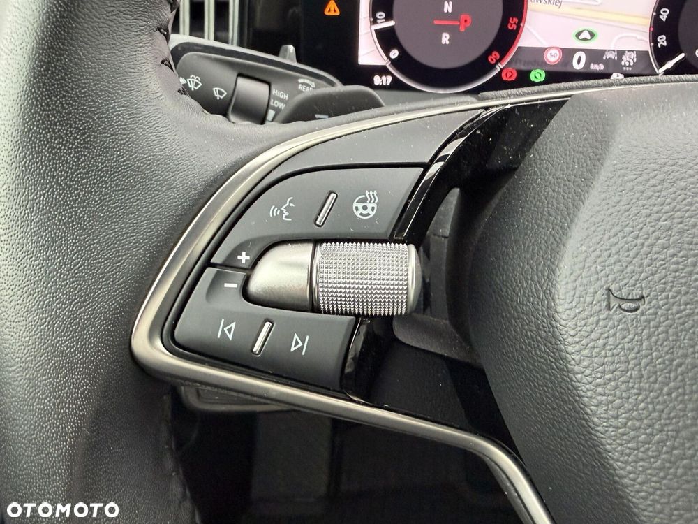 Skoda Superb 2.0 TDI SCR 4x4 L&K DSG - 38